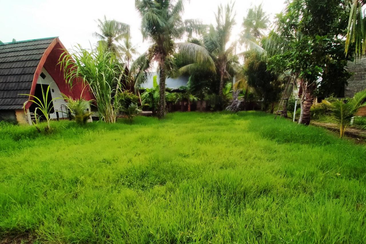 Coconut Gili Meno Otel Dış mekan fotoğraf