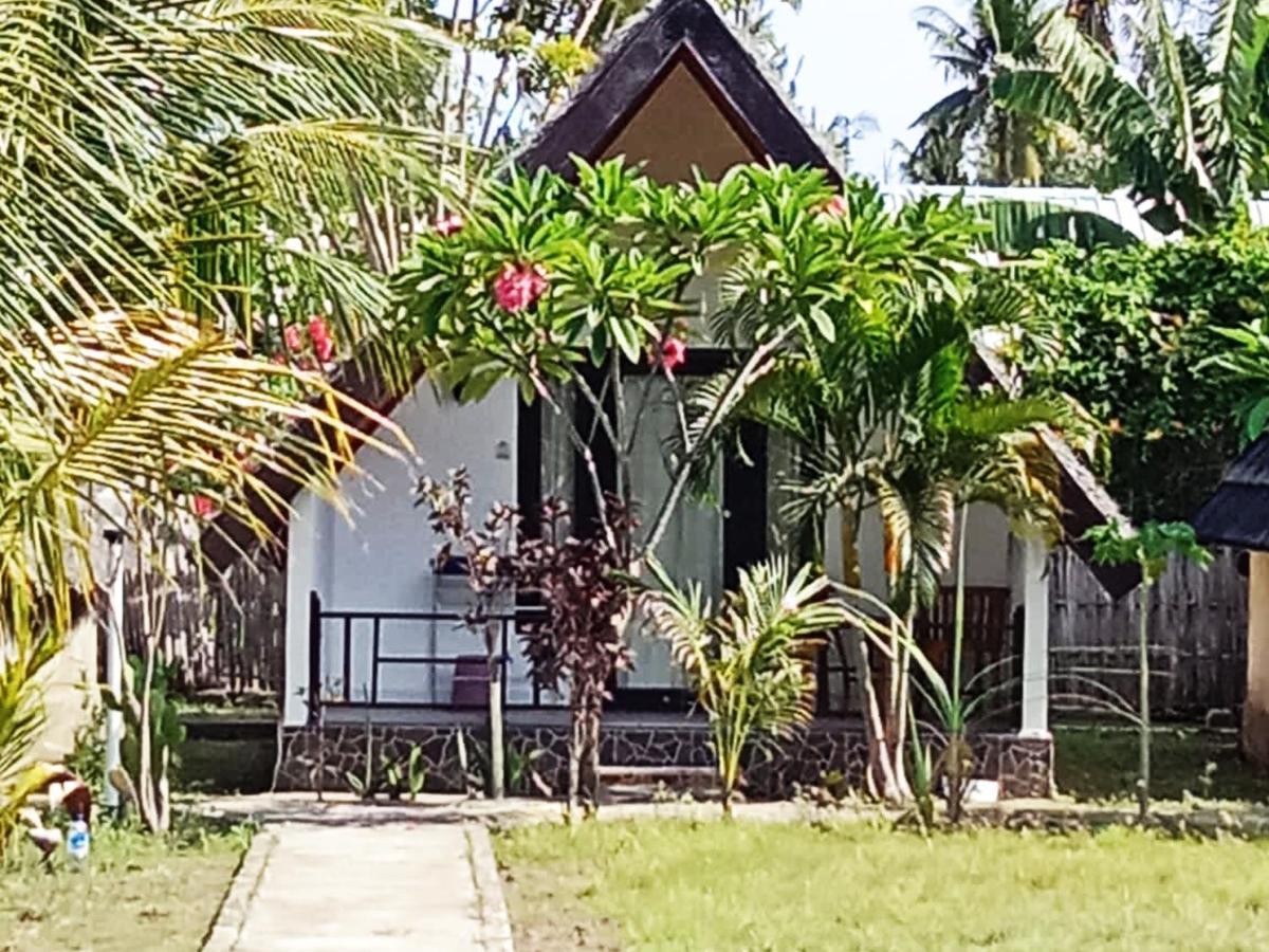 Coconut Gili Meno Otel Dış mekan fotoğraf